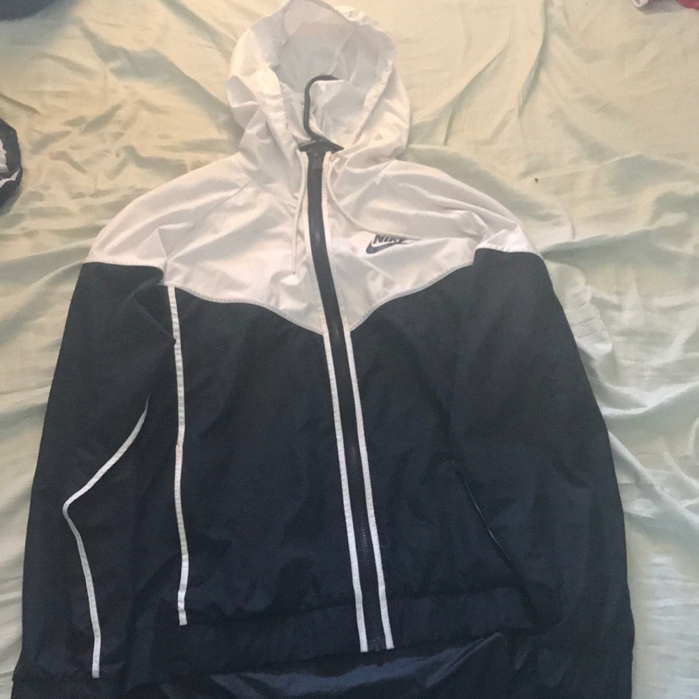 Black and White windbreaker,